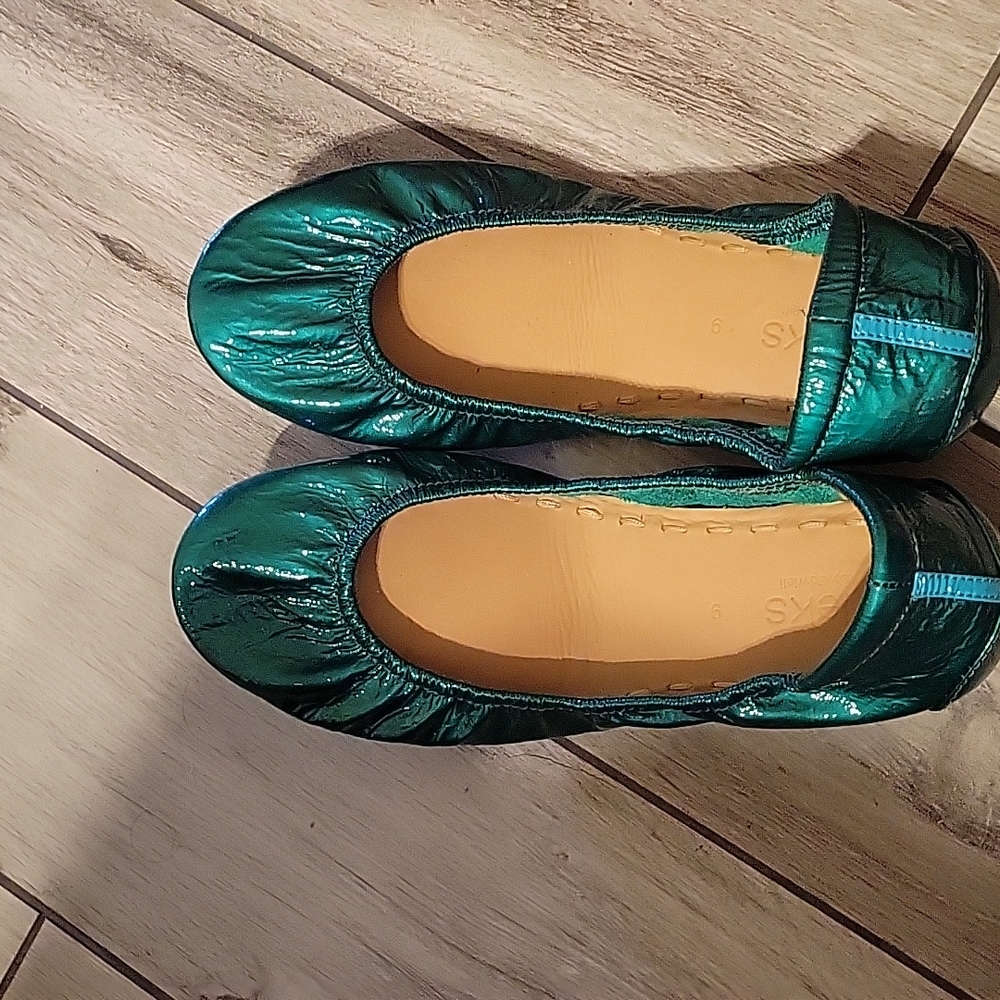 Emerald Green Tieks